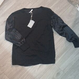 Neiman Marcus Cashmere Collection Womens Shirt, Brand New